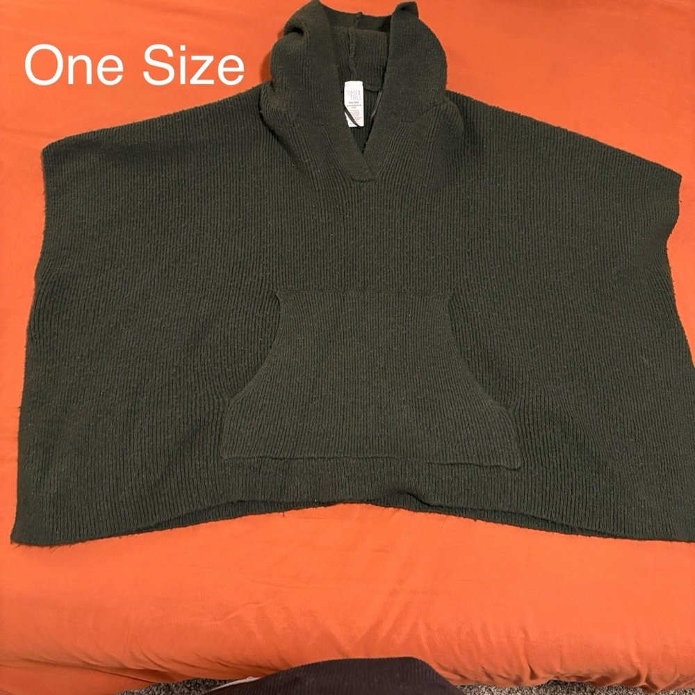 Dark Green Knit Poncho with Hood